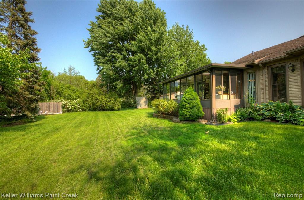 4845 15 Mile Road Sterling Heights, MI 48310 - Photo 16 of 78