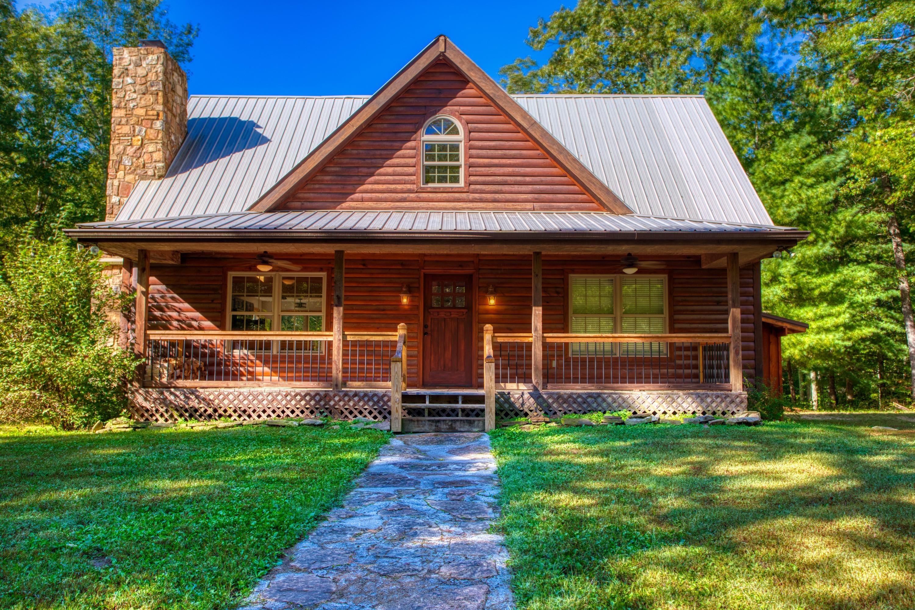1884 Oloff Smith Road Allardt, TN 38504 - Photo 1 of 4 EK3A0854