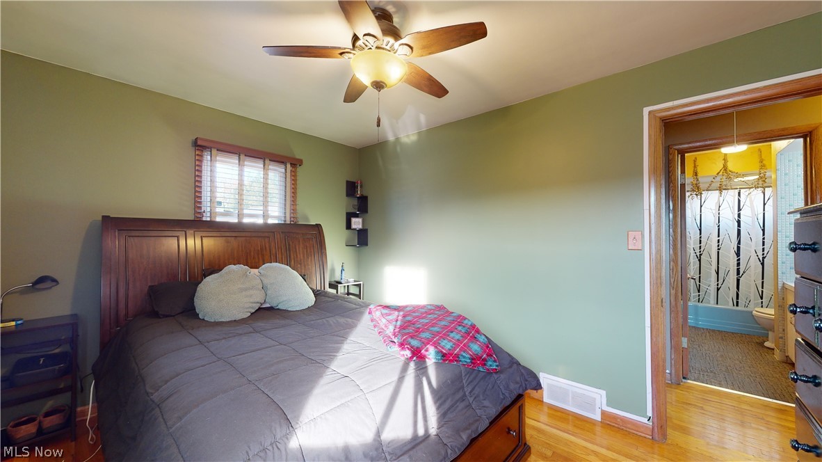 1627 Romona Road Akron, OH 44305 - Photo 13 of 35 Main bedroom.