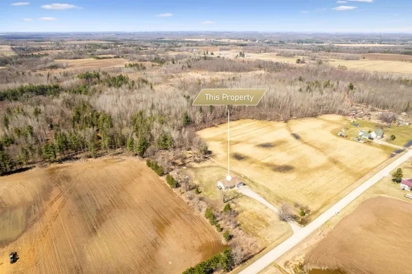$399,900 | N4407 West Townline Road, Peshtigo, WI 54157