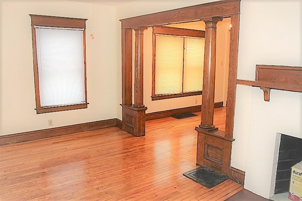 122 Hastings Street Springfield, MA 01104 - Photo 3 of 9