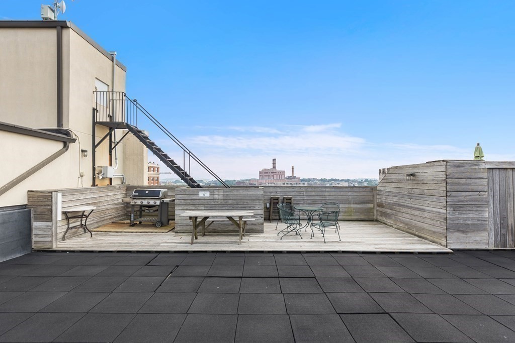 437 D Street, Unit 3D Boston, MA 02210 - Photo 8 of 8