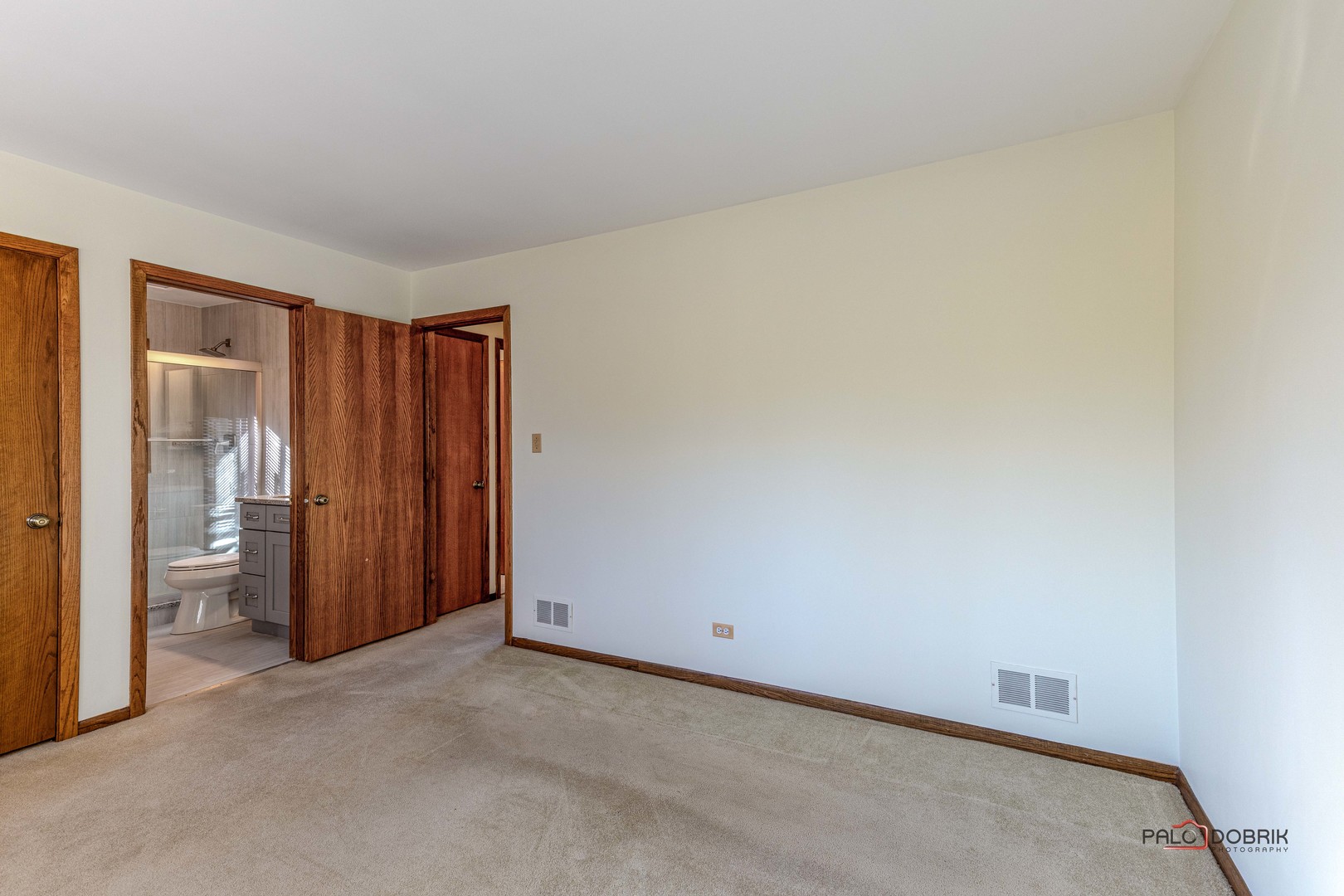 2450 Chas Drive Rolling Meadows, IL 60008 - Photo 19 of 34