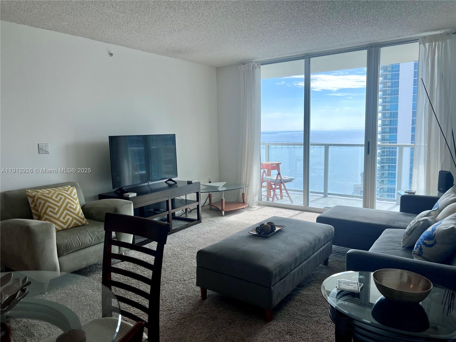 1155 Brickell Bay Drive, Unit 3405 Miami, FL 33131 - Photo 3 of 23