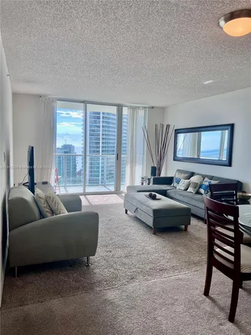$3,200 | 1155 Brickell Bay Drive, Unit 3405, Miami, FL 33131
