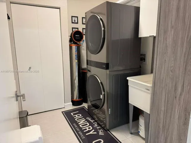 a bathroom with a toilet and a mirror