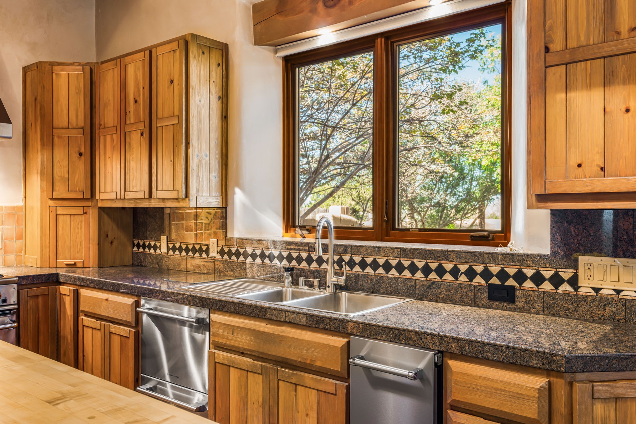 10 Antigua Road Santa Fe, NM 87508 - Photo 10 of 57 Stainless appliances and granite counters