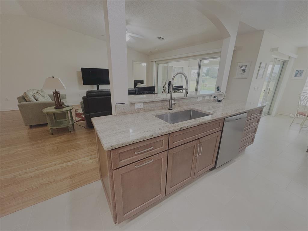 15596 Southwest 13th Circle Ocala, FL 34473 - Photo 11 of 31