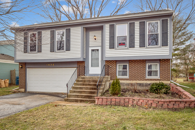 1675 Cumberland Road Aurora, IL 60504 - Photo 2 of 27