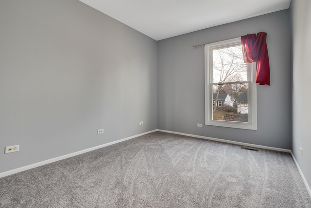 1675 Cumberland Road Aurora, IL 60504 - Photo 11 of 27