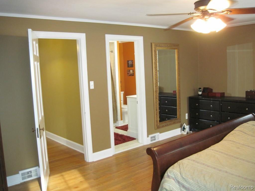 1053 Audubon Road Grosse Pointe, MI 48230 - Photo 20 of 27 Master