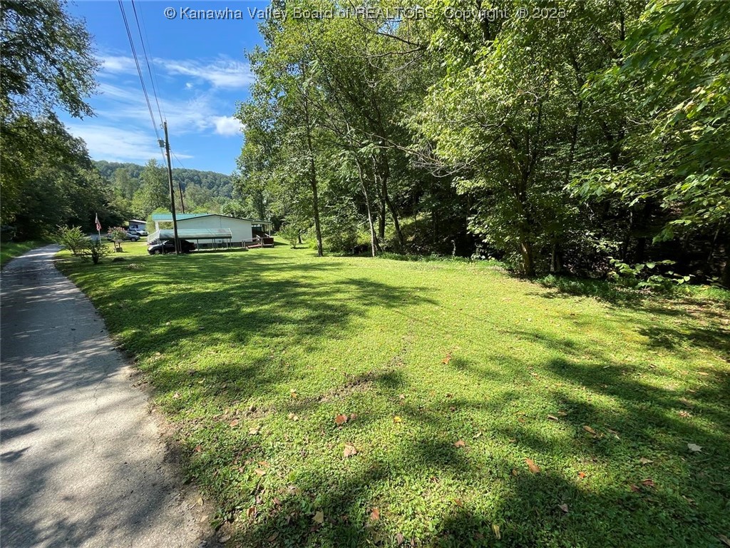 27 Triplett Road West Hamlin, WV 25571 - Photo 7 of 46 Gallery Image 7