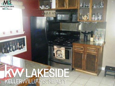 7260 Henry Street Center Line, MI 48015 - Photo 4 of 12 31351454-3.JPG