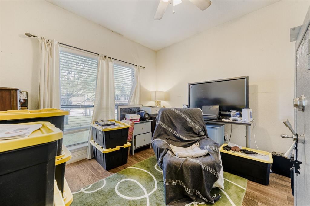6525 Greenway Road Fort Worth, TX 76116 - Photo 13 of 29 6525 Greenway Road Secondary bedroom used as an office