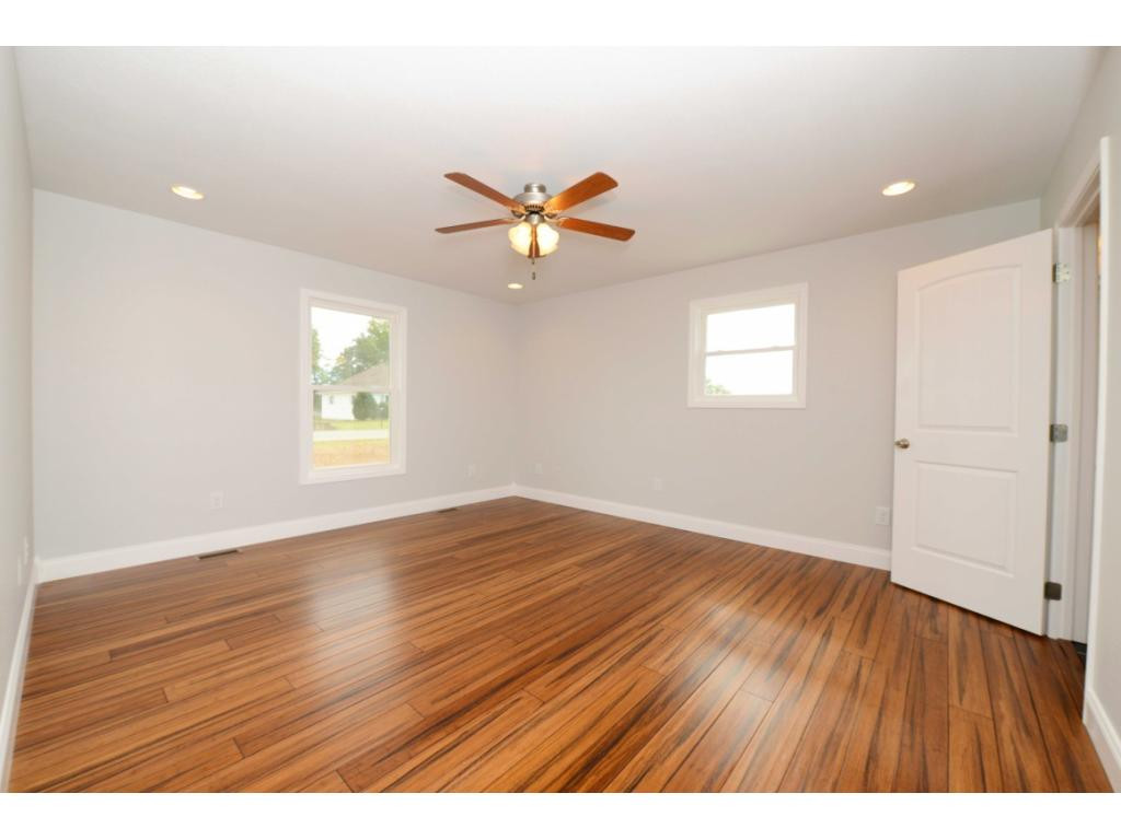 245 Whispering Ridges Road Greeneville, TN 37743 - Photo 11 of 19 Photo 11