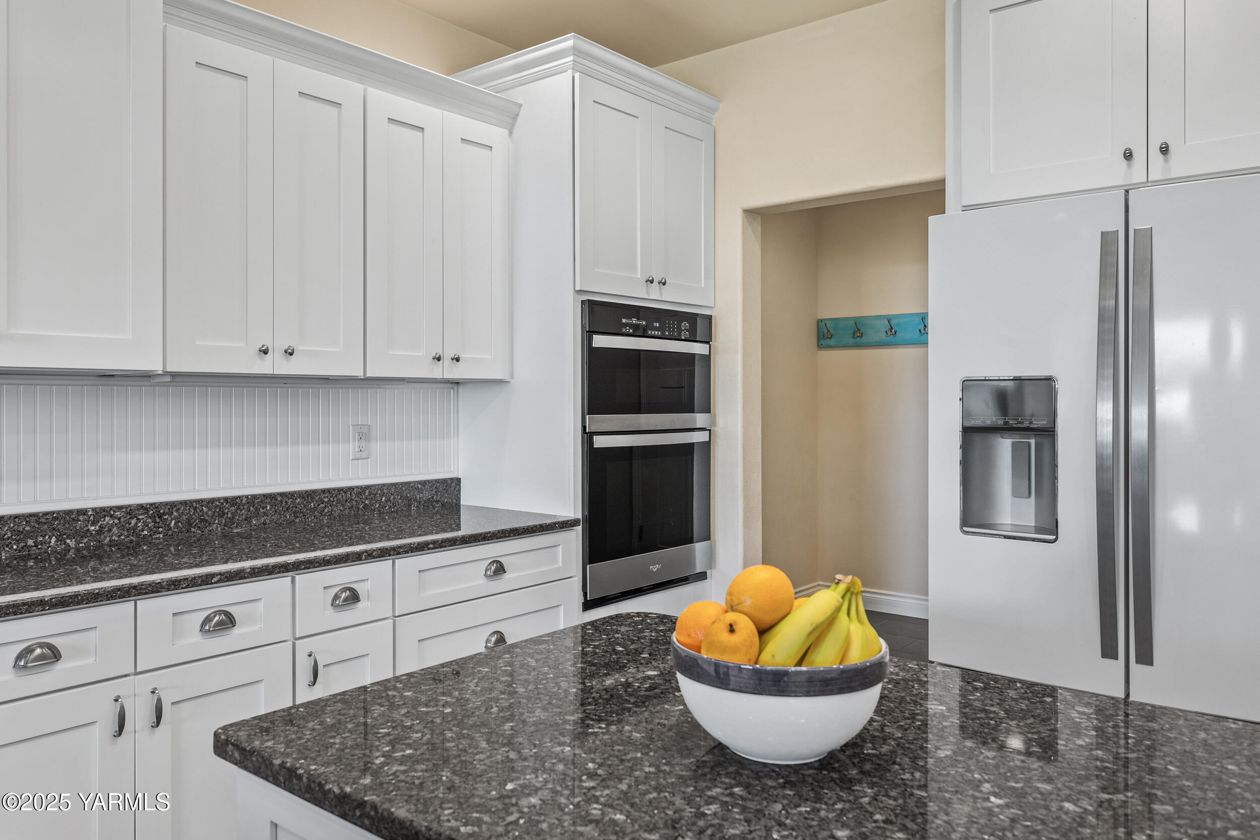 11906 Zier Road Yakima, WA 98908 - Photo 11 of 67 Kitchen