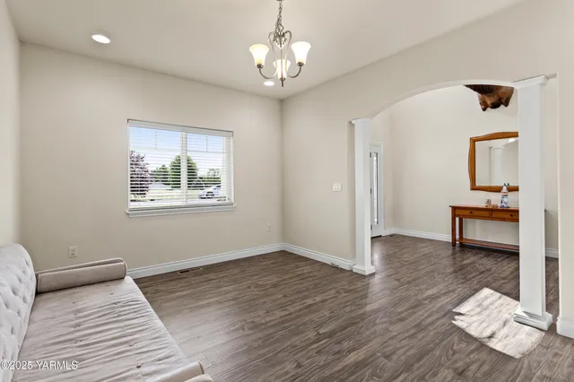 $1,195,000 | 11906 Zier Road, Yakima, WA 98908