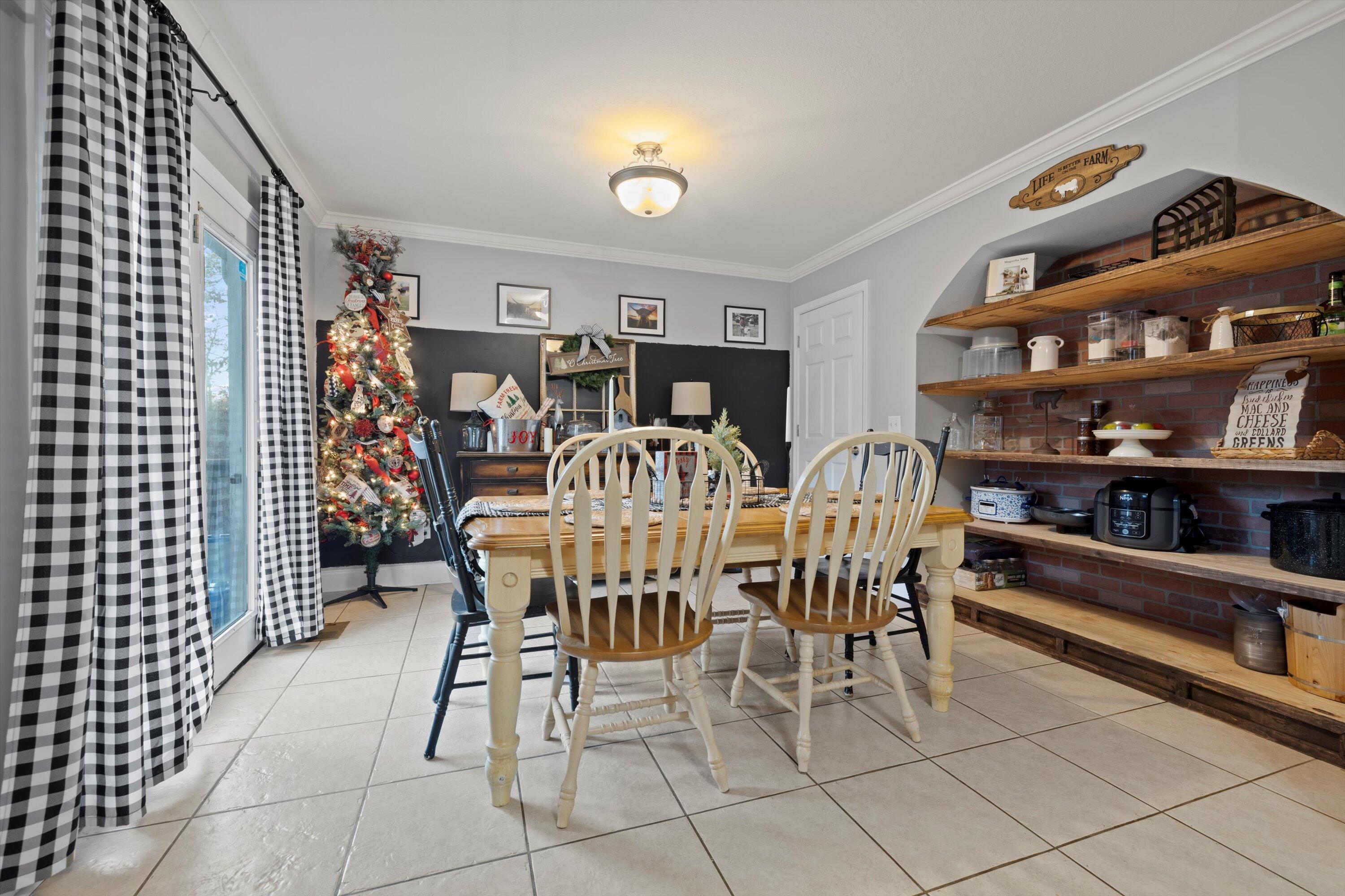 442 East Long Hollow Road Rock Spring, GA 30739 - Photo 13 of 29 10-442 E Long Hollow Rd-10