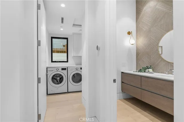 $13,995 | 4532 Katherine Avenue, Sherman Oaks, CA 91423