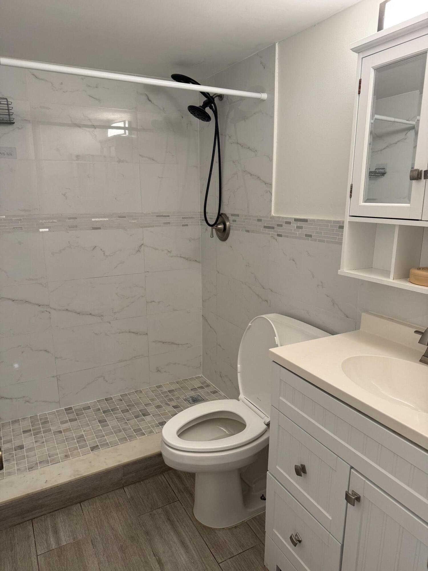 255 South Cypress Road, Unit 339 Pompano Beach, FL 33060 - Photo 2 of 14 Bathroom