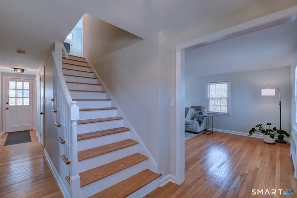 $379,900 | 492 Maple Street, Wethersfield, CT 06109