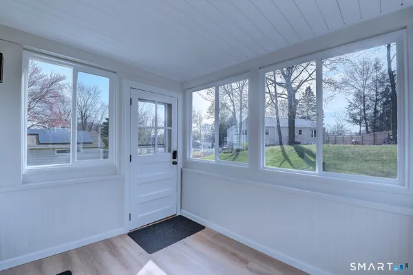 $379,900 | 492 Maple Street, Wethersfield, CT 06109