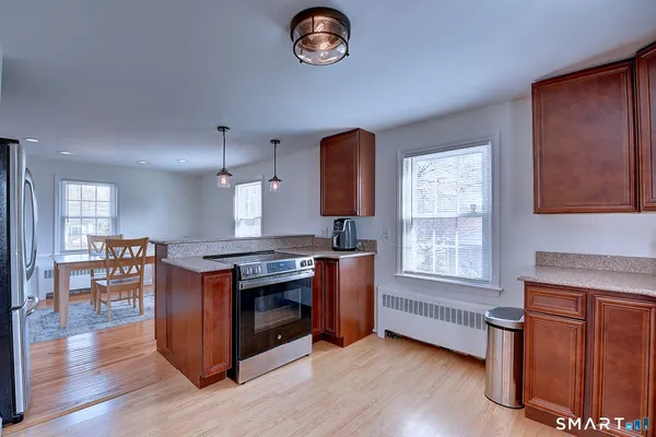 $379,900 | 492 Maple Street, Wethersfield, CT 06109