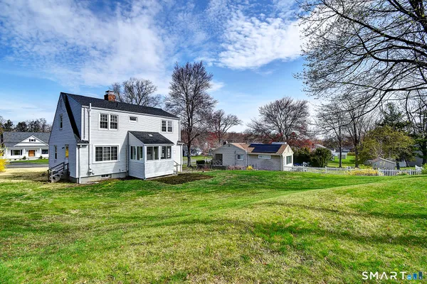 $379,900 | 492 Maple Street, Wethersfield, CT 06109