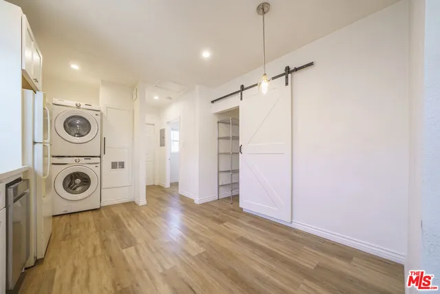a view of a storage & utility room with washer and dryer