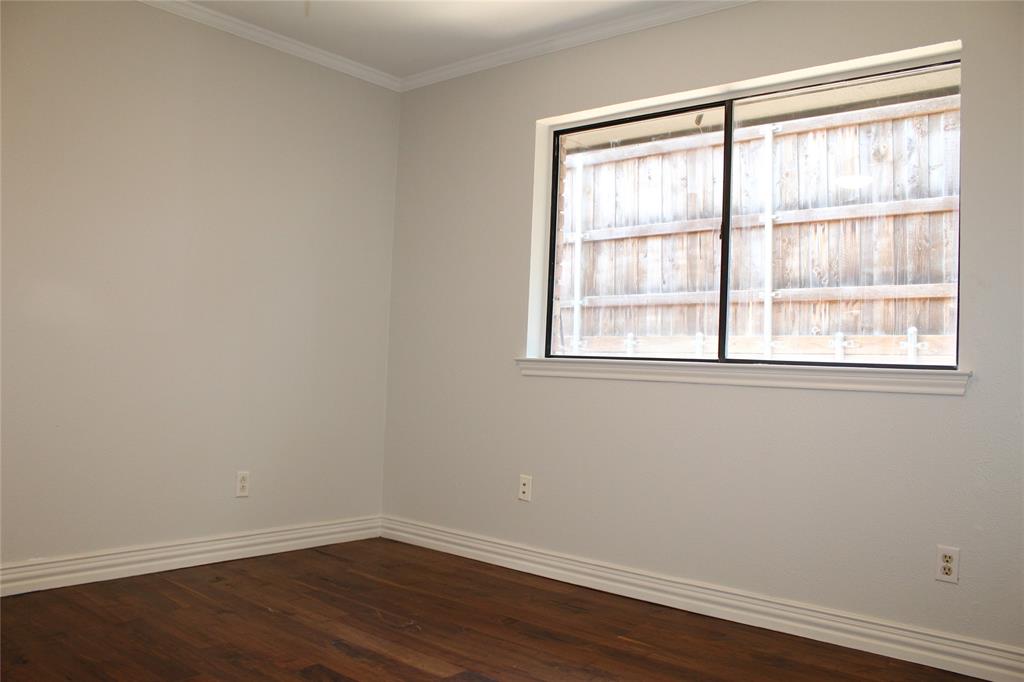 5709 Buffridge Trail Dallas, TX 75252 - Photo 21 of 31
