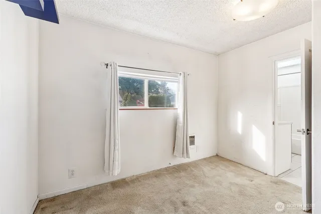 $399,999 | 12413 2nd Avenue South, Seattle, WA 98168