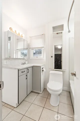 $399,999 | 12413 2nd Avenue South, Seattle, WA 98168