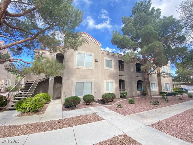$1,350 | 9470 Peace Way, Unit 216, Las Vegas, NV 89147