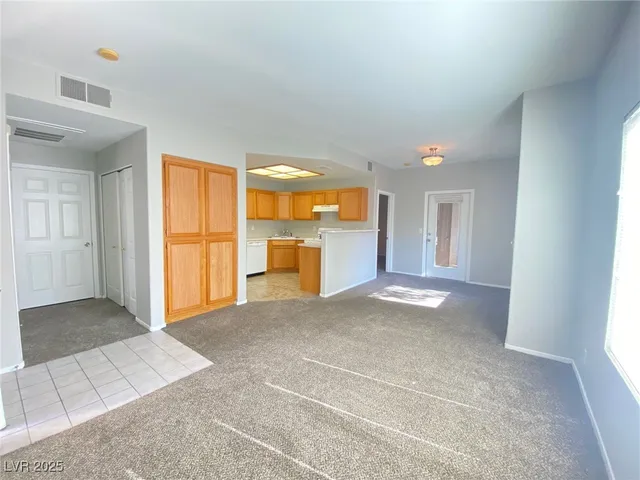 $1,350 | 9470 Peace Way, Unit 216, Las Vegas, NV 89147
