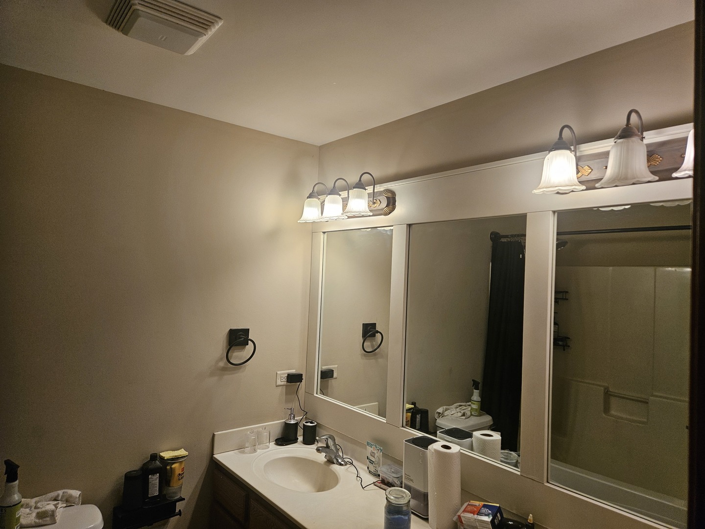 2206 Concord Drive, Unit B Sycamore, IL 60178 - Photo 6 of 9