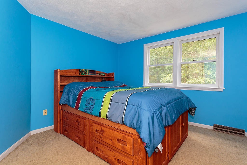 18 Kelshill Road Chelmsford, MA 01863 - Photo 21 of 30