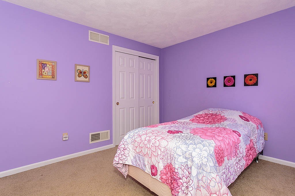 18 Kelshill Road Chelmsford, MA 01863 - Photo 25 of 30