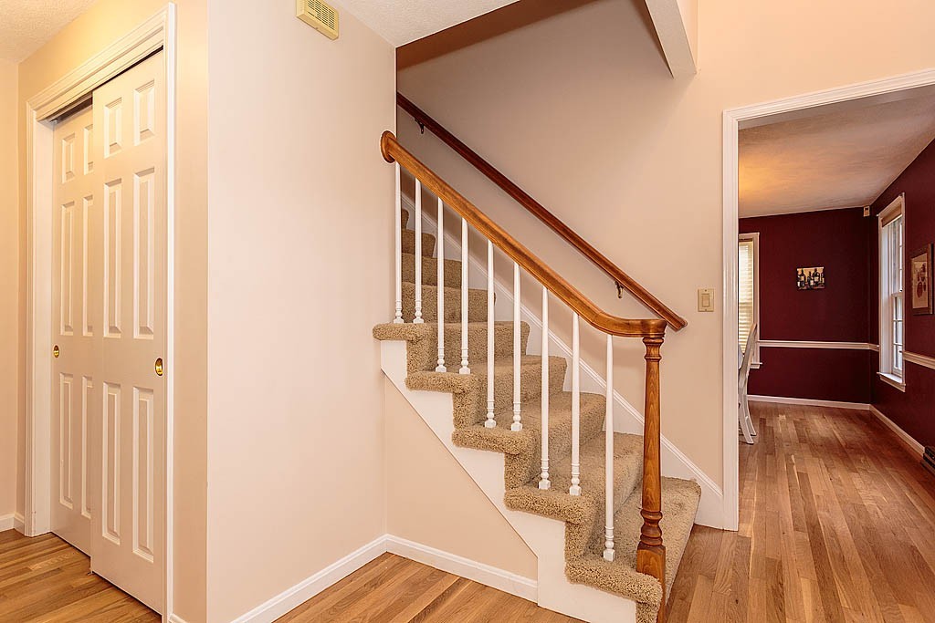 18 Kelshill Road Chelmsford, MA 01863 - Photo 10 of 30