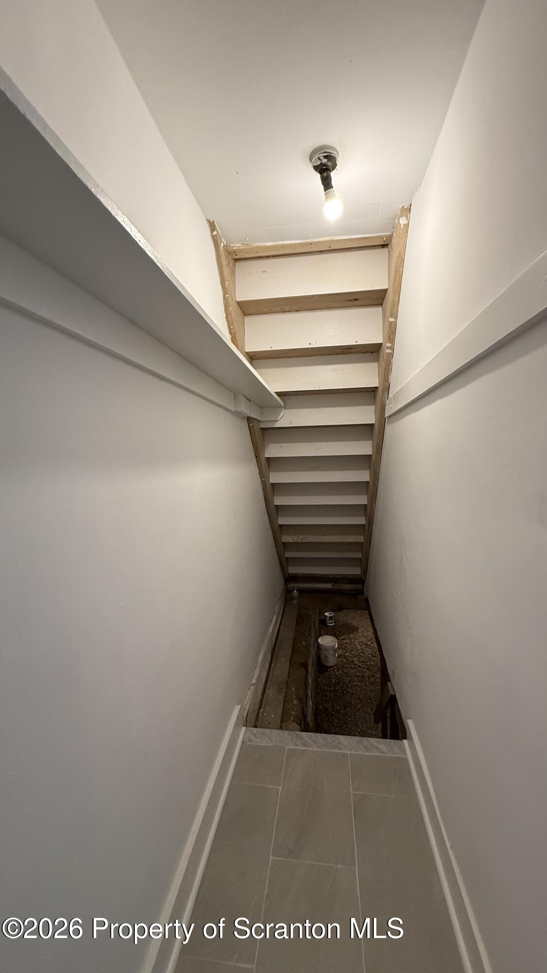 1032 Chestnut Street Sunbury, PA 17801 - Photo 7 of 25 a view of entryway