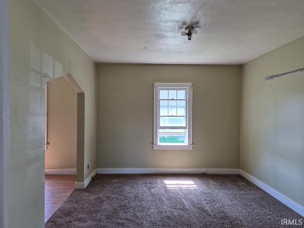 1744 Bedford Road Washington, IN 47501 - Photo 5 of 20