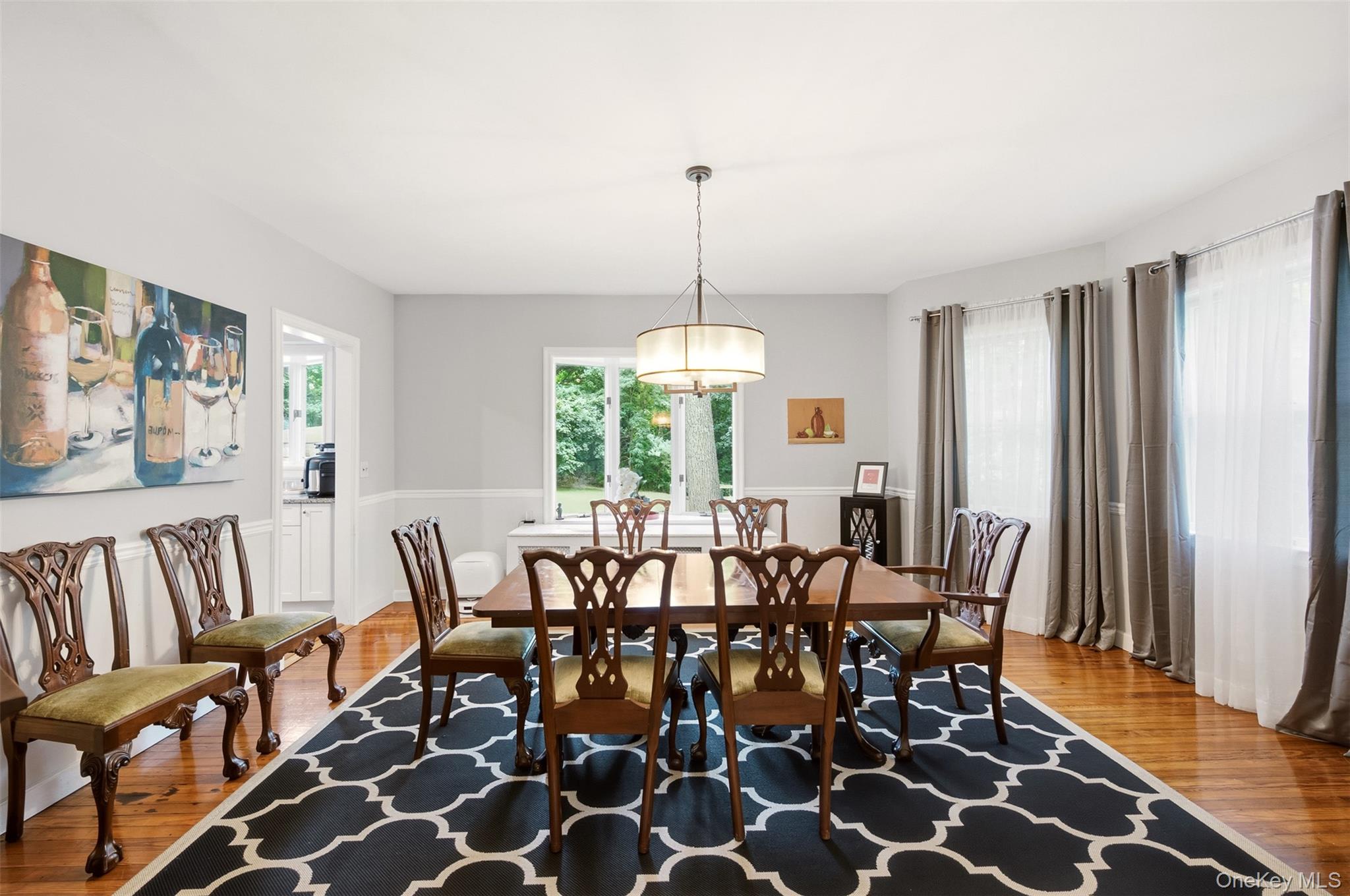 863 Lake Road Huntington, NY 11743 - Photo 8 of 28