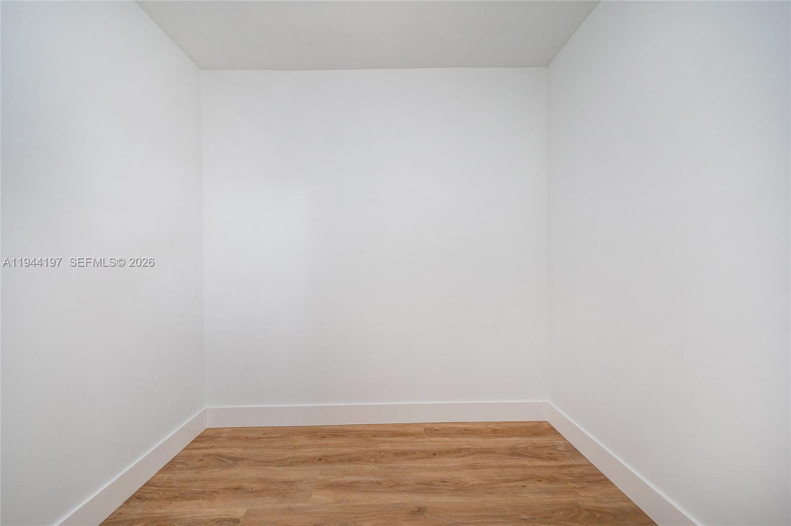 8440 Southwest 27th Terrace Miami, FL 33155 - Photo 31 of 40