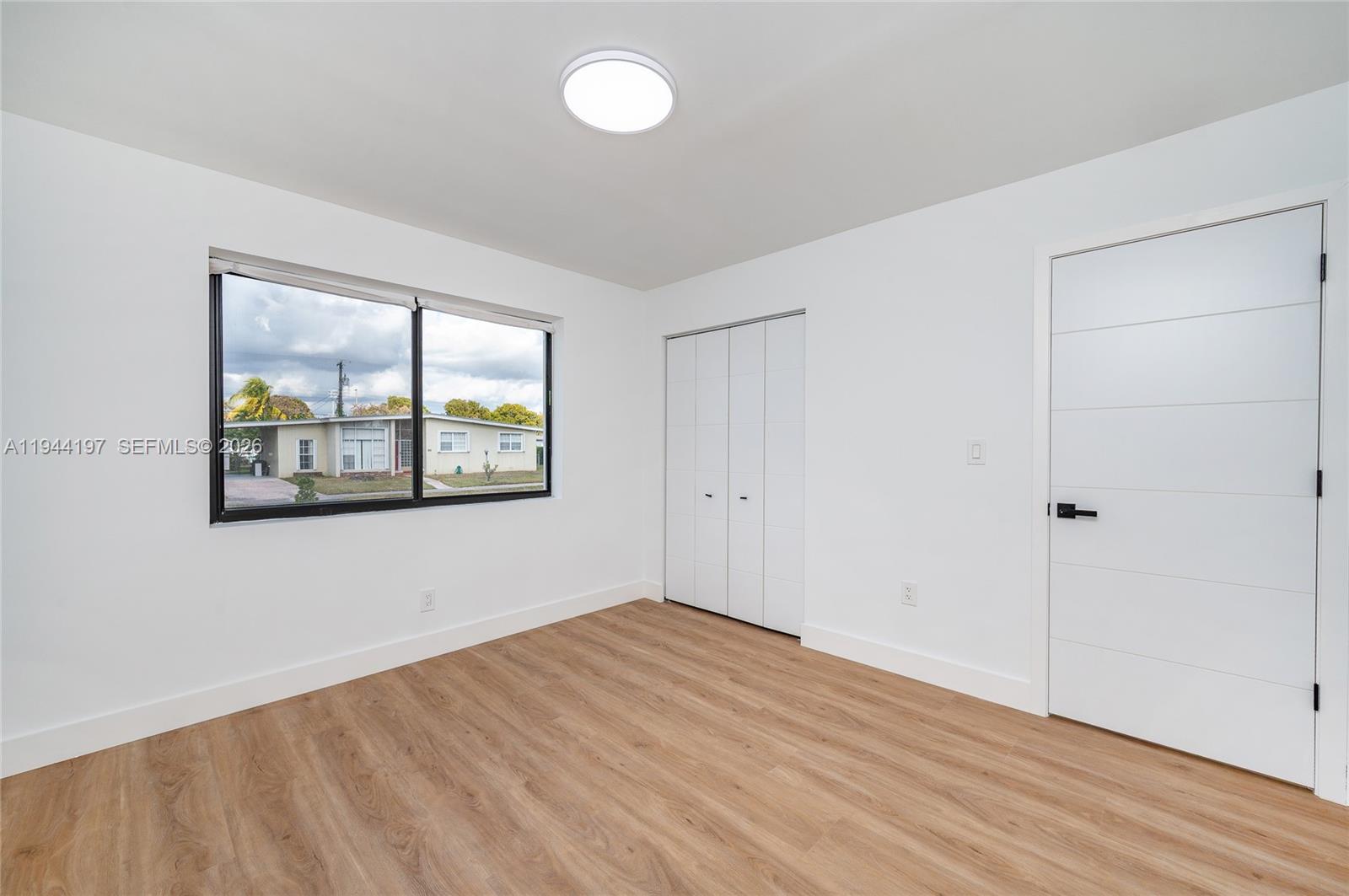 8440 Southwest 27th Terrace Miami, FL 33155 - Photo 32 of 40