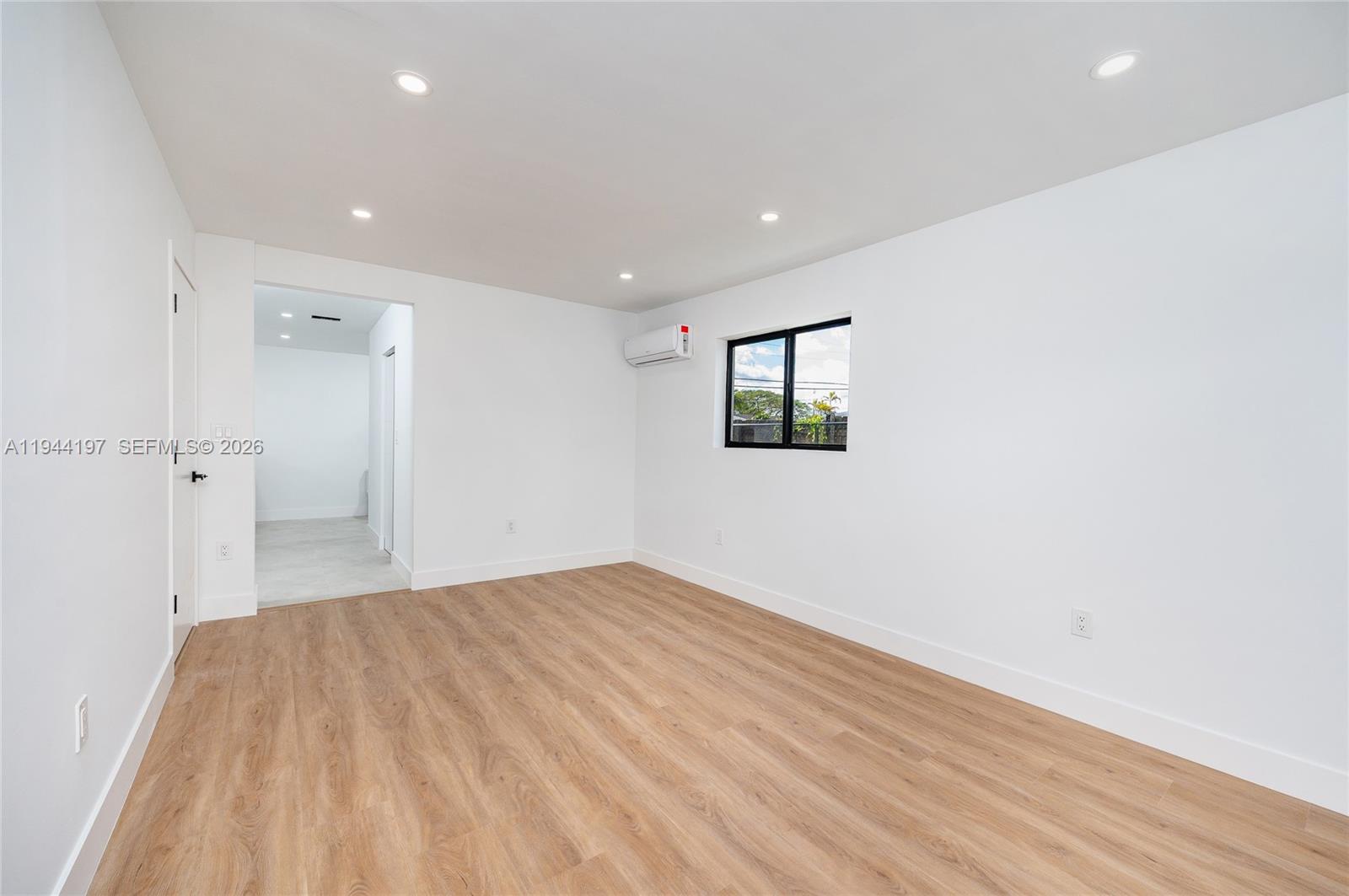 8440 Southwest 27th Terrace Miami, FL 33155 - Photo 35 of 40