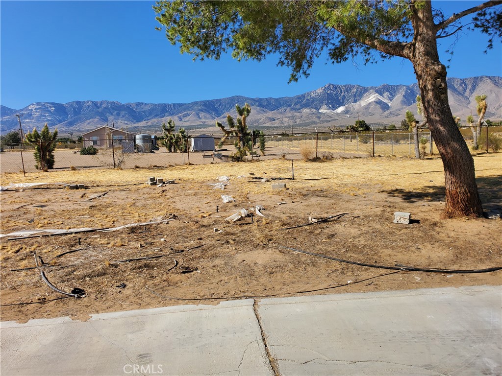 9870 Cody Road Lucerne Valley, CA 92356 - Photo 9 of 37