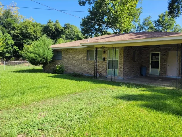 $75,000 | 455 Ferdinand Street, Marksville, LA 71351