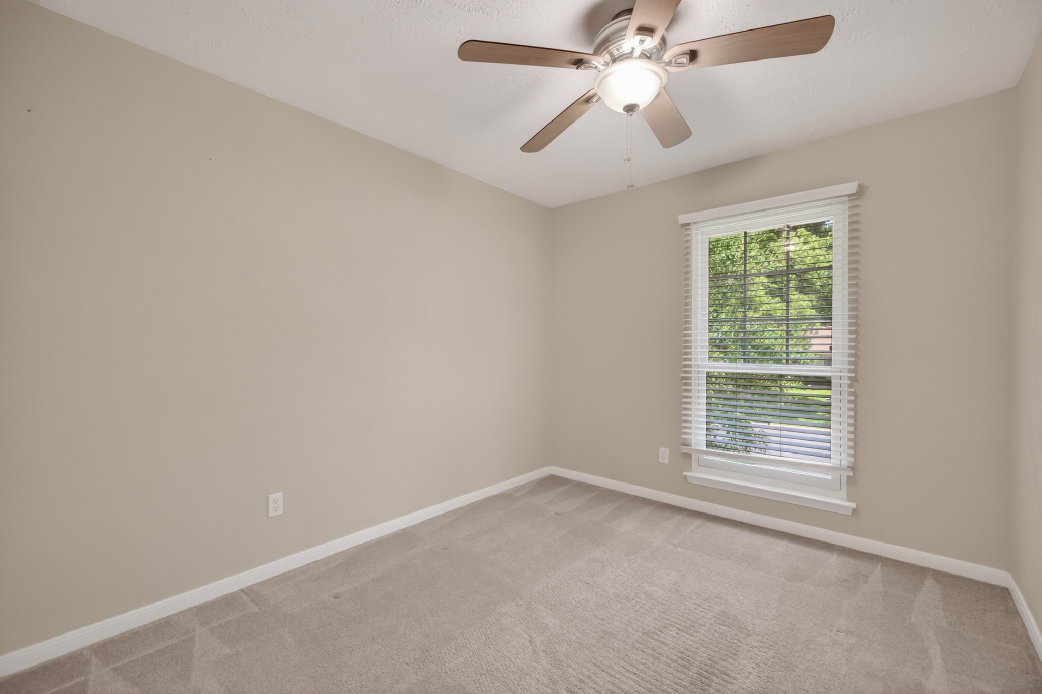 11600 Buckingham Road Austin, TX 78759 - Photo 21 of 37