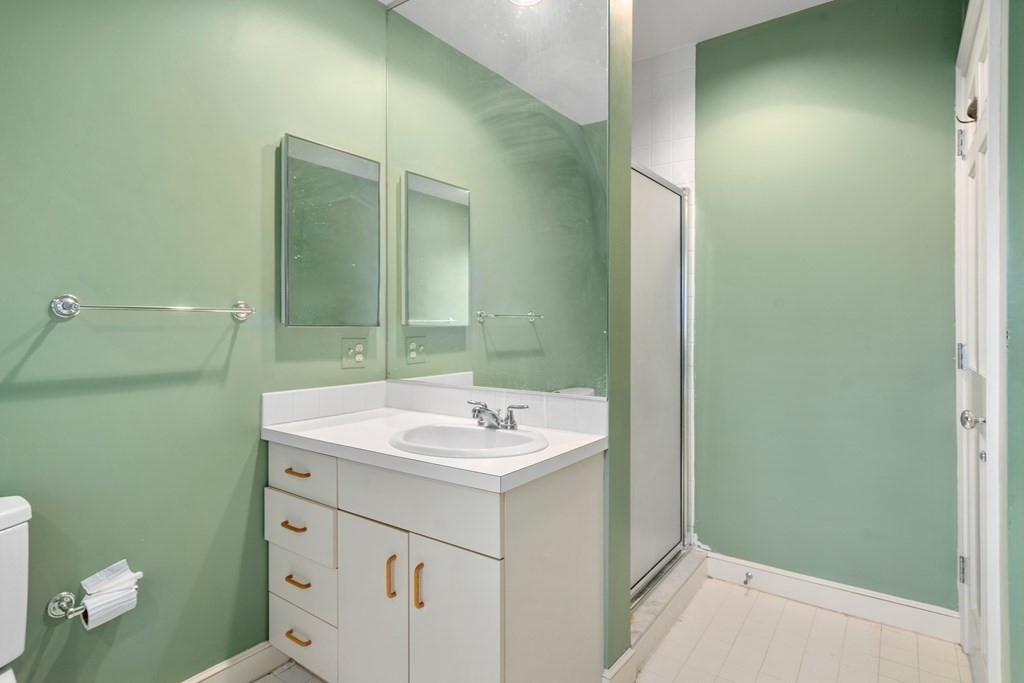 12 Jackson Pond Road, Unit 12 Dedham, MA 02026 - Photo 27 of 30 Gallery Image 27
