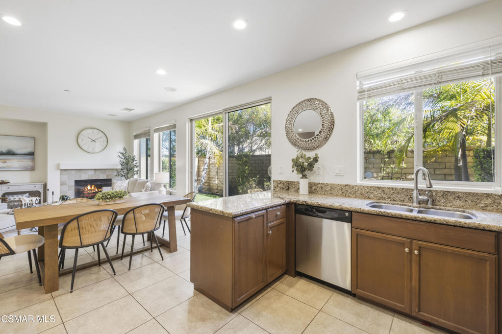 6782 Bountiful Lane Moorpark, CA 93021 - Photo 21 of 69