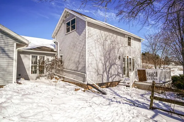 $439,000 | 12893 Fieldcrest Road, Sparta, WI 54656